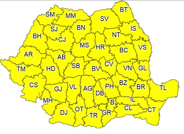 Codul Galben de ploi, prelungit până miercuri