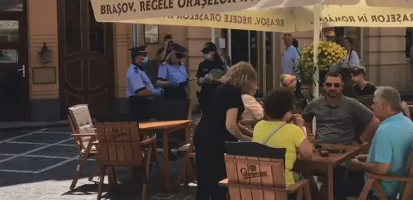 Razie anti Covid pe terase: în 4 ore, 15 amenzi