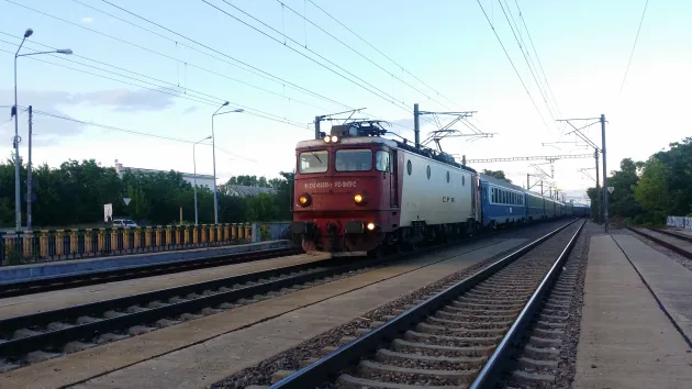 CFR şi Regio Călători anunţă trenurile verii