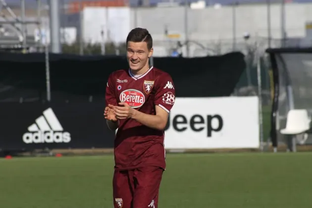 Tânărul Onisa, accidentat, ratează debutul în Serie A
