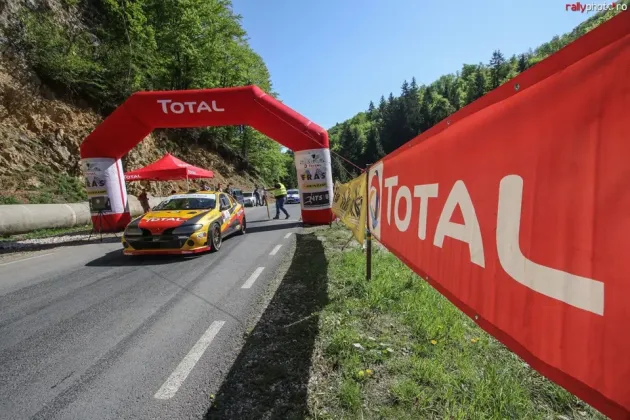 Cupa Cheile Grădiştei porneşte motoarele