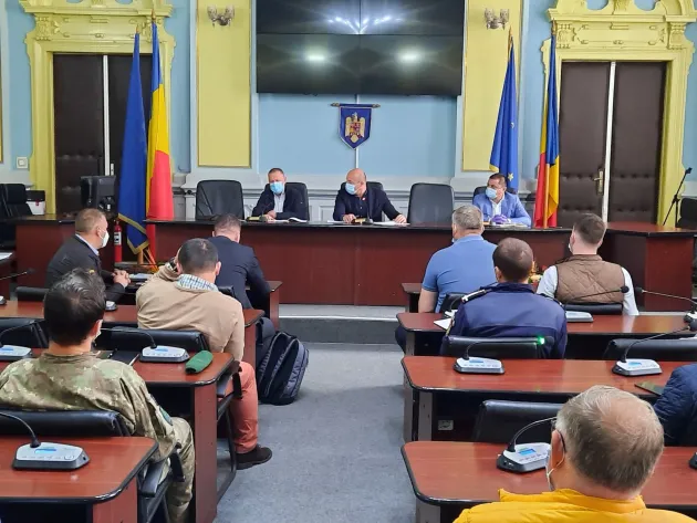 Pesta porcină a ajuns într-o fermă de porci din Codlea. Vor fi sacrificate 2.500 de animale, porcii din toate gospodăriile particulare vor fi controlați