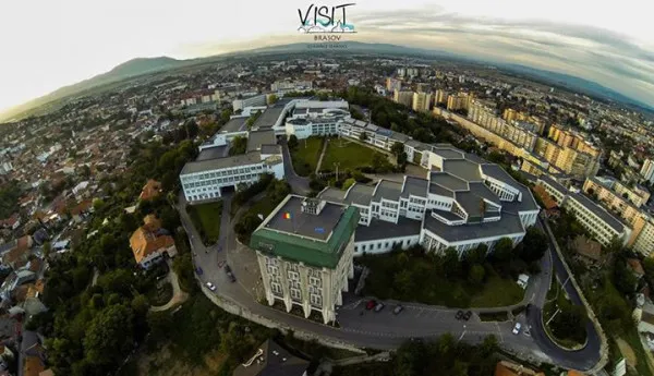 Universitatea Transilvania prelungește înscrierile până în 18 iulie