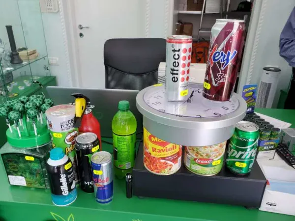 Protecţia Consumatorului a descins la magazinul „Legalizaţi cannabisul” de pe strada Lungă 