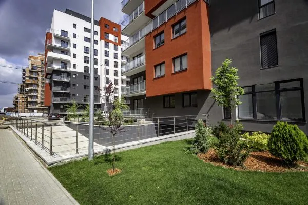 2 angajaţi cu Covid-19, la Maurer Imobiliare. Compania nu a făcut din asta un „subiect tabu”