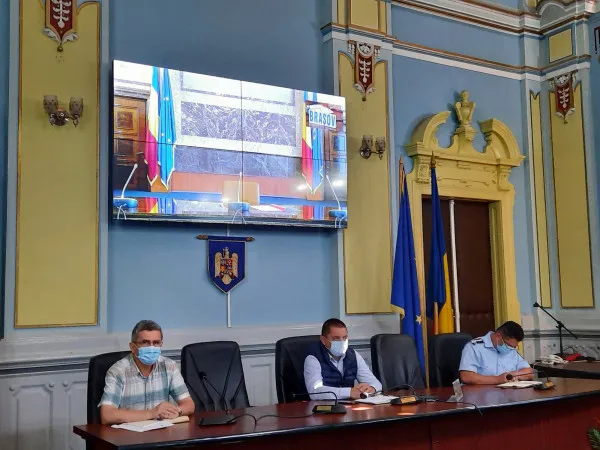 Administratorii piețelor agroalimentare din județul Brașov vor fi chemați la Prefectură, pentru a pregăti un plan anti-COVID  