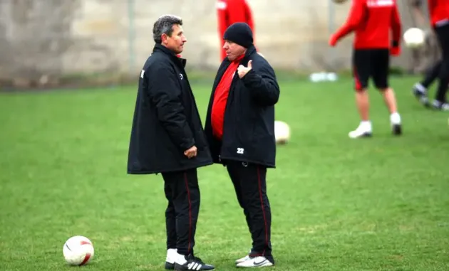 Mulţescu şi Ţălnar dau înapoi, nu ar mai vrea la Dinamo