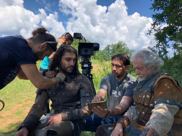 „Urzeala tronurilor” în variantă românească: Comoara pierdută a dacilor, un film de 10 milioane de euro, turnat la Braşov, Râşnov şi în Piatra Craiului