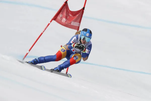 Sportiva Coronei, Ania Caill, stagiu în Elveţia alături de campioana mondială Ilka Stuhec