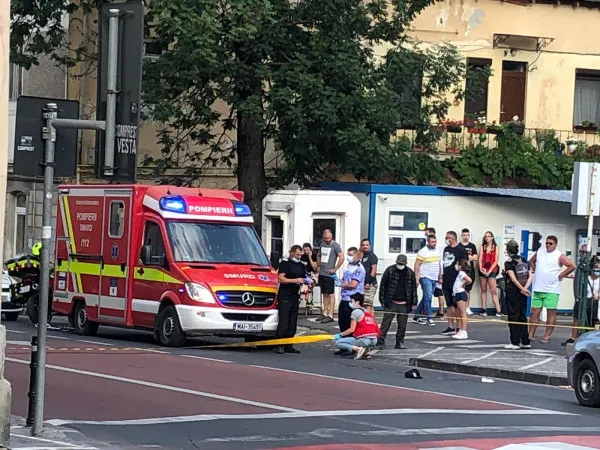 Șoferi grăbiți, pietoni zdrobiți în cale. Barițiu: victima, 60 de ani, răni la cap și picioare zdrobite. Zizinului: victima, 78 de ani, dusă de urgență la spital
