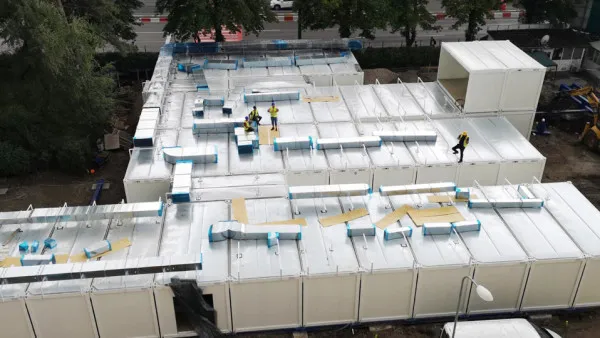 Cheile de la spitalul modular, primite de la Orban şi Tătaru