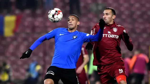Rivaldo e convins că fiul său a crescut mult venind în România