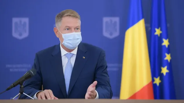 Iohannis: Noul an şcolar începe pe 14 septembrie, elevii vor merge fizic la şcoală  