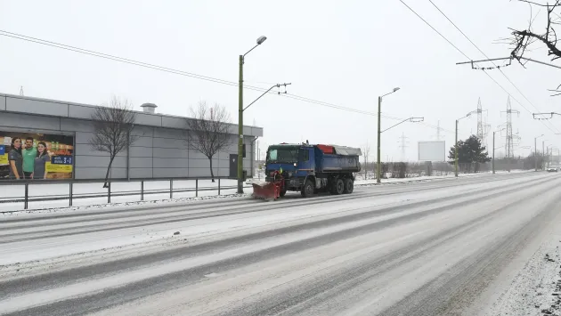 Licitaţia pentru deszăpezirea drumurilor judeţene a fost lansată pe 3 loturi: Braşov, Rupea, Făgăraş