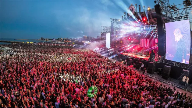 Donează sânge în 5 şi 6 septembrie şi poţi primi bilet de o zi la Neversea 2021!