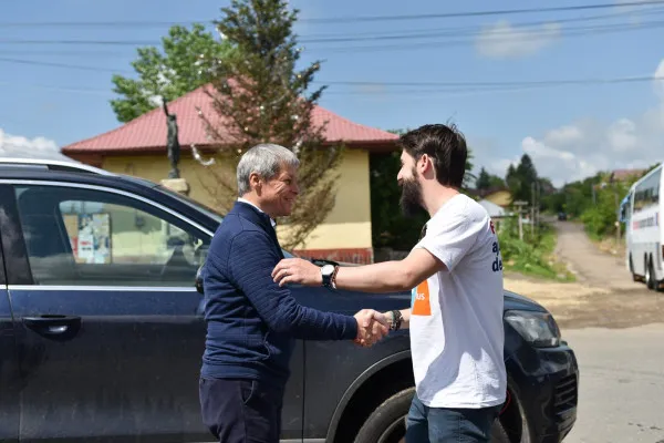 Cioloș vine la Brașov să-și susțină candidatul