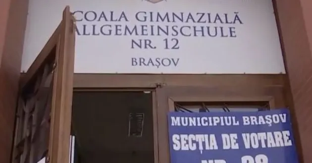 Școlile din Brașov, în sistem on-line în perioada alegerilor locale. Unitățile vor reveni la programul normal în 30 septembrie