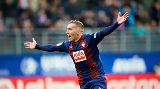 Incertitudini privind sosirea  lui de Blasis, la Dinamo