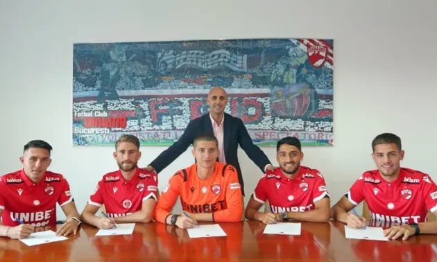 Dinamo „pecetluieşte” înţelegerile cu jucătorii