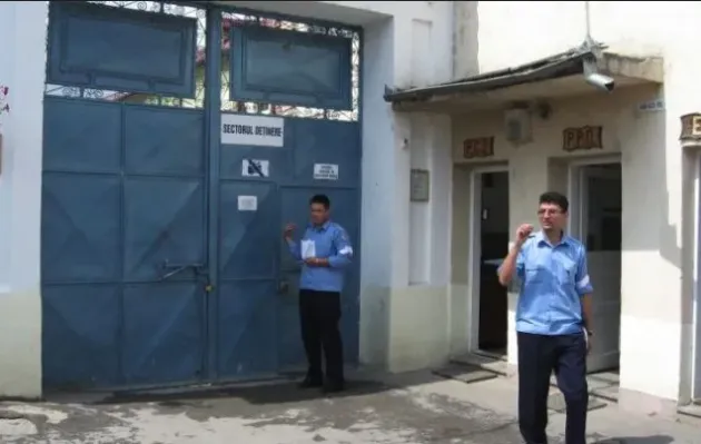 Penitenciarul Codlea angajează 5 agenţi operativi din sursă externă