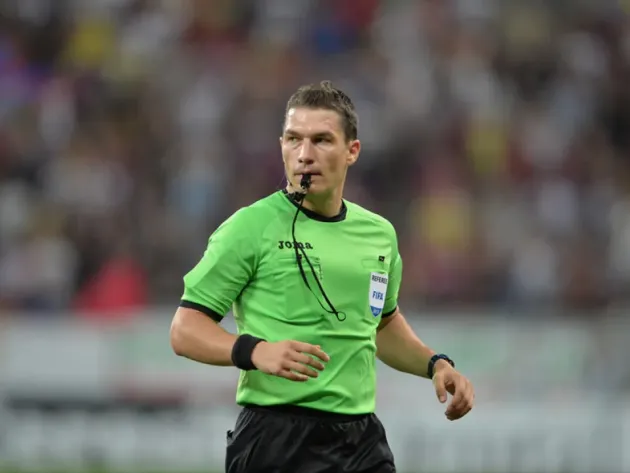 Istvan Kovacs va arbitra Danemarca - Anglia