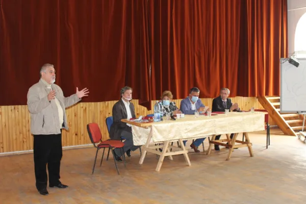 Muzeul clopotelor lumii de la Şercaia, o nouă atracţie a judeţului Braşov. 600 de clopote, clopoţei şi zurgălăi, un proiect de 1,8 milioane de euro
