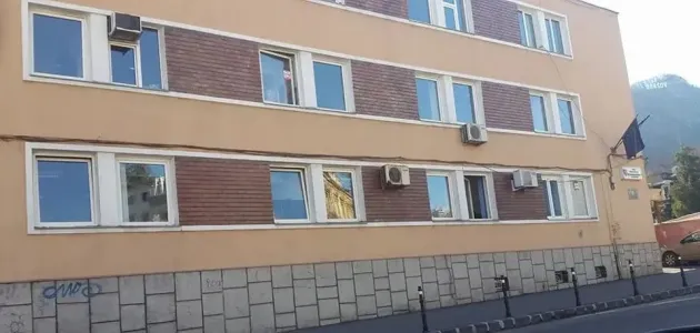 Crescut infractor. Acuzaţii grave la Protecţia Copilului: copii „antrenaţi” şi asmuţiţi asupra angajaţilor incomozi, folosiţi şi pentru disciplinarea altor minori