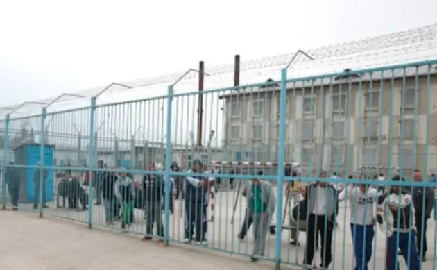 3 mandate de arestare într-o zi. Toţi 3, bătăuşi