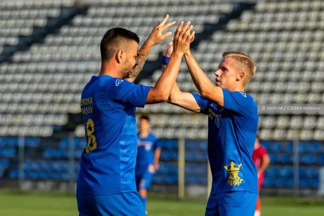 Corona primeşte vizita echipei secunde a lui Sepsi