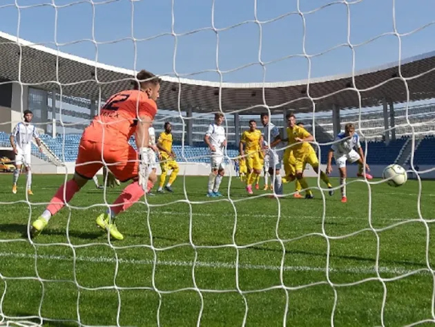 Liga 2, rezultate şi clasament