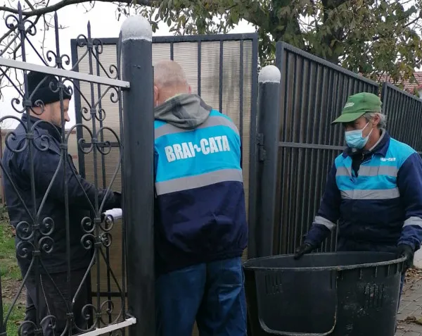 Compost ca la carte. „Manualul pentru obţinerea compostului în gospodării”, distribuit gratuit de Brai Cata