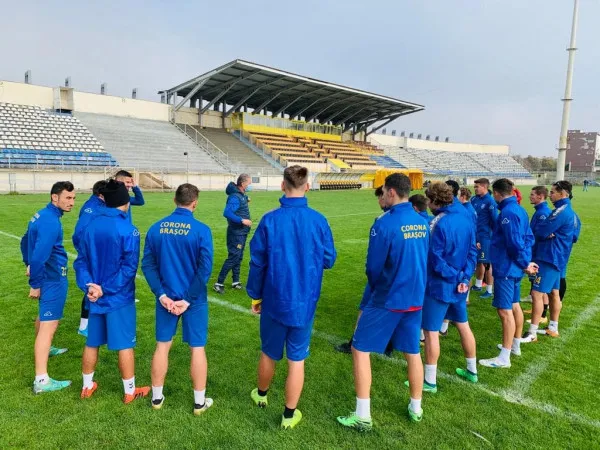 Kids Tâmpa – Corona, în ultima etapă a turului. Călin Moldovan: „Trebuie să fim concentraţi!”