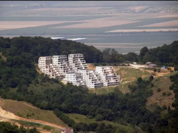 Israelienii de la Season Residence au vrut să se extindă la Braşov, într-un „cadru natural deosebit”, însă proiectul le-a fost respins de Primărie