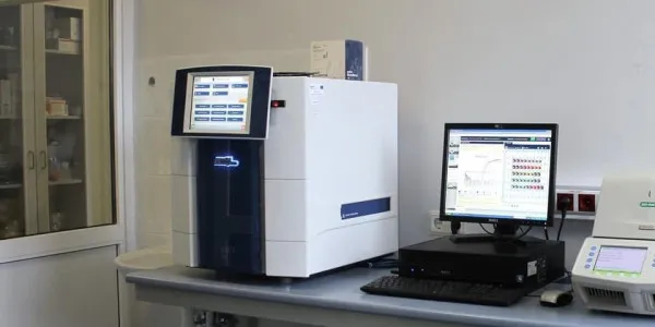 Spitalul de Neurologie a plătit peste 600.000 de lei pentru aparatul de testare COVID, pe care l-a pus în funcţiune în această săptămână