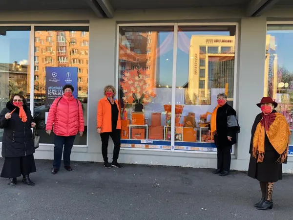 Braşovul, 16 zile cu „afişul portocaliu”