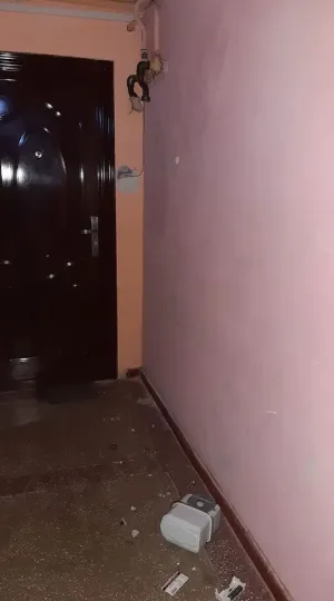 La un pas să-şi arunce vecinii în aer. A dezinstalat un contor de gaz de pe scara blocului
