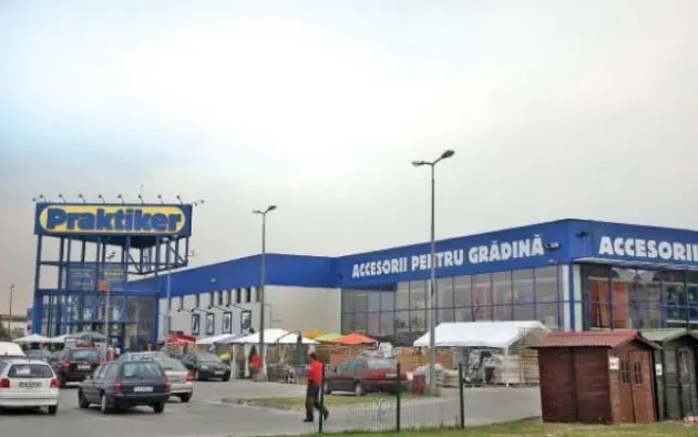 Clădirea Praktiker din Braşov a fost vândută din nou