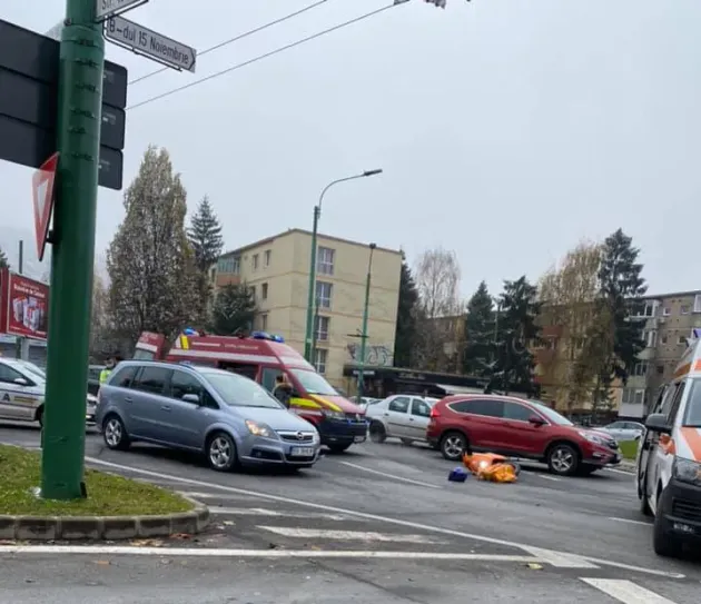 Doborât în giratoriu