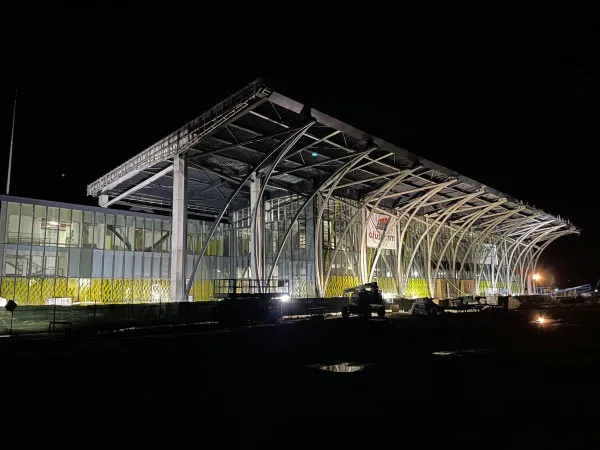 Primele angajări la Aeroport: Toţi ingineri