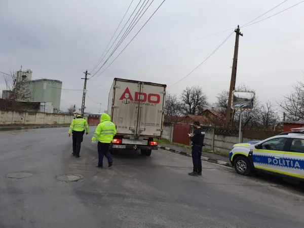 În toată țara, controale la brazii de Crăciun. La Brașov, filtrele s-au „instalat” în weekend
