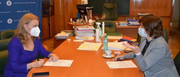 Ministerul Educaţiei: Elevii vor avea ore de educaţie media, în 2021
