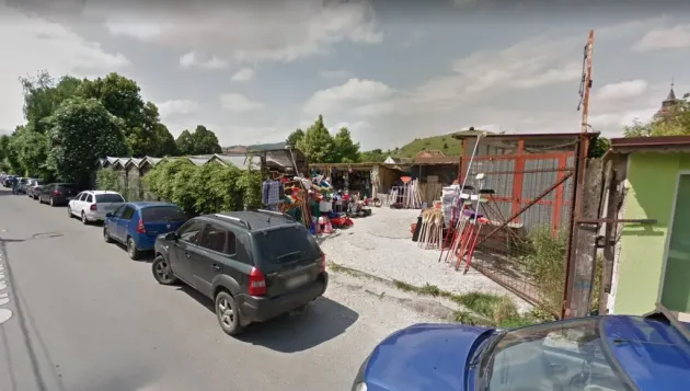 Fostul ştrand din Bartolomeu, liber la închiriere, după desfiinţarea „pieţei ruşilor”