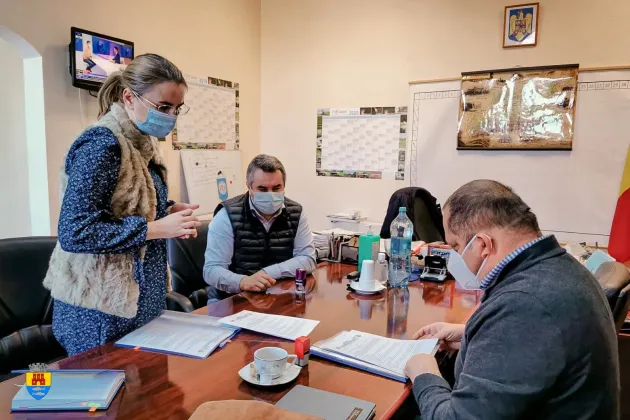 Din primăvară, 11 străzi din Făgăraş vor intra în modernizare