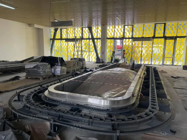 Pregătiţi bagajele... Banda de descărcare a fost instalată la Aeroportul Internaţional Braşov