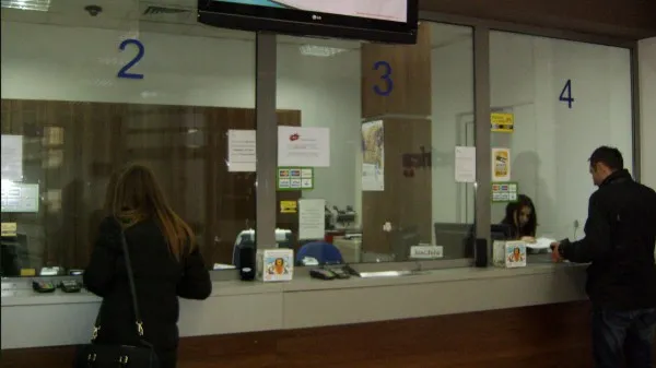 ANRE: Noile contracte pentru energia electrică pot fi încheiate până la 31 martie 2021