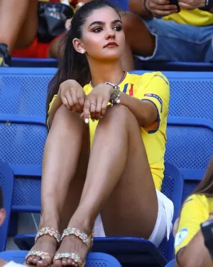 Ea e acum cea mai frumoasă femeie din ţară