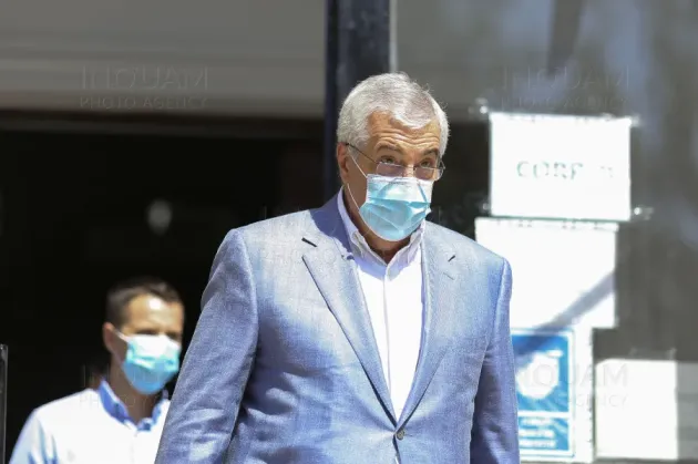 Rămas fără imunitate, Tăriceanu e invitat la DNA