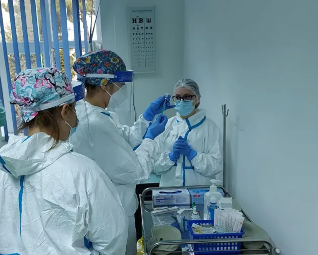 11.614 de braşoveni, vaccinaţi deja. 124 de angajaţi din spitale au primit şi a doua doză