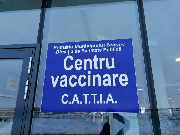 Mai multe autobuze pe linia RATBV  cu indicativul 24. Măsura a fost luată pentru a facilita accesul la centrul de vaccinare împotriva Covid-19 de la CATTIA 