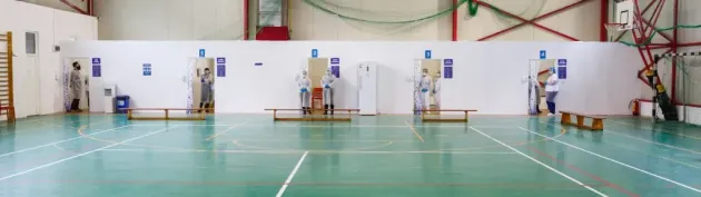 Două centre de vaccinare anti-COVID din judeţul Braşov, riscă să fie desfiinţate